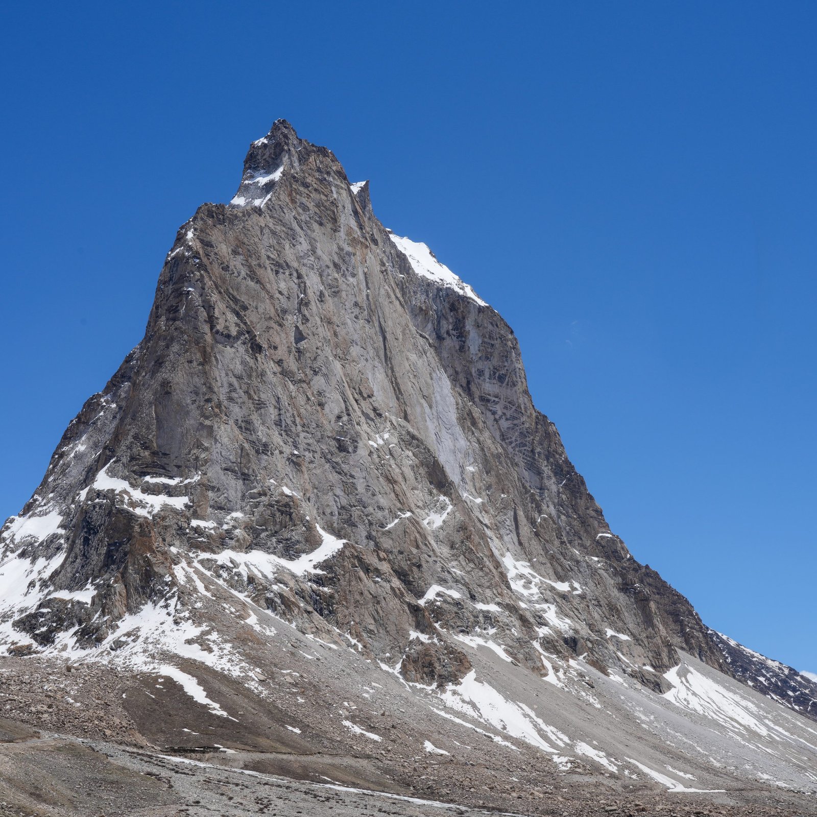 Gonbo Rangjon Rock