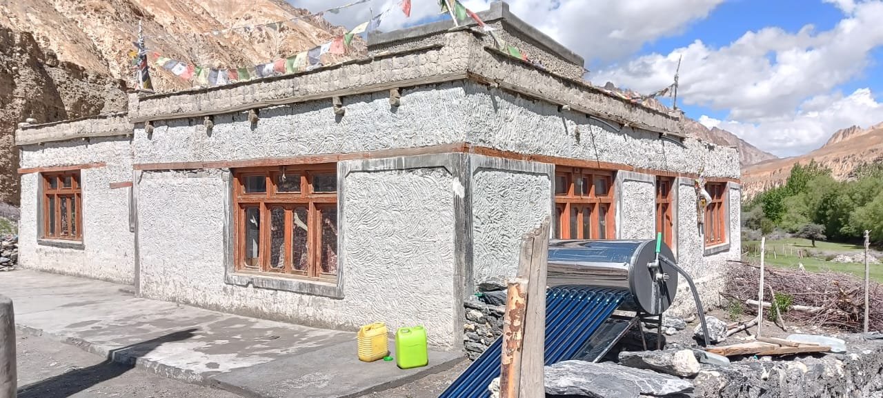 Padma Chosdon (TONGNIT YOKMA)